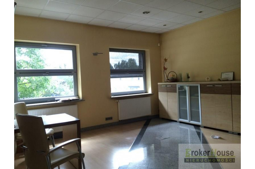 Opole, Building for rent